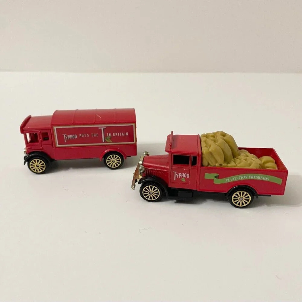 Vtg Lot of 2 Corgi Morris Truck Plantation Freshness Typhoo AEC Van Diecast